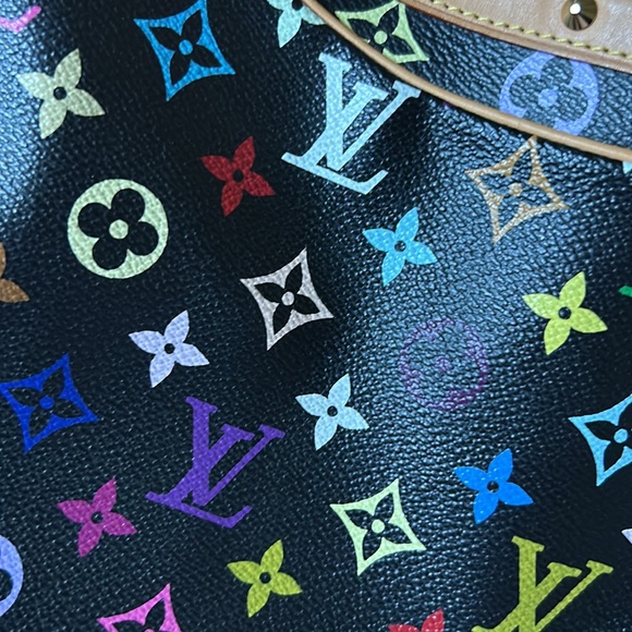 Louis Vutton Murakami monogram purse excellent condition has some hair line scr - Picture 14 of 14